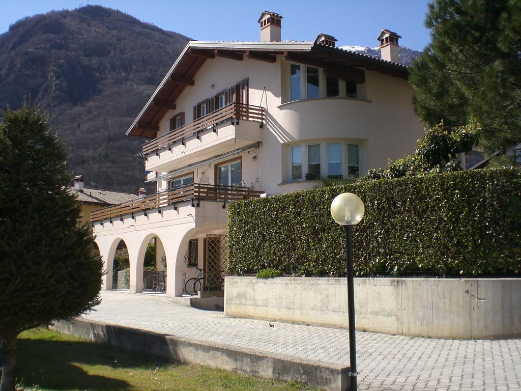 B&B Cav Rondinella Chiavenna Ruang foto