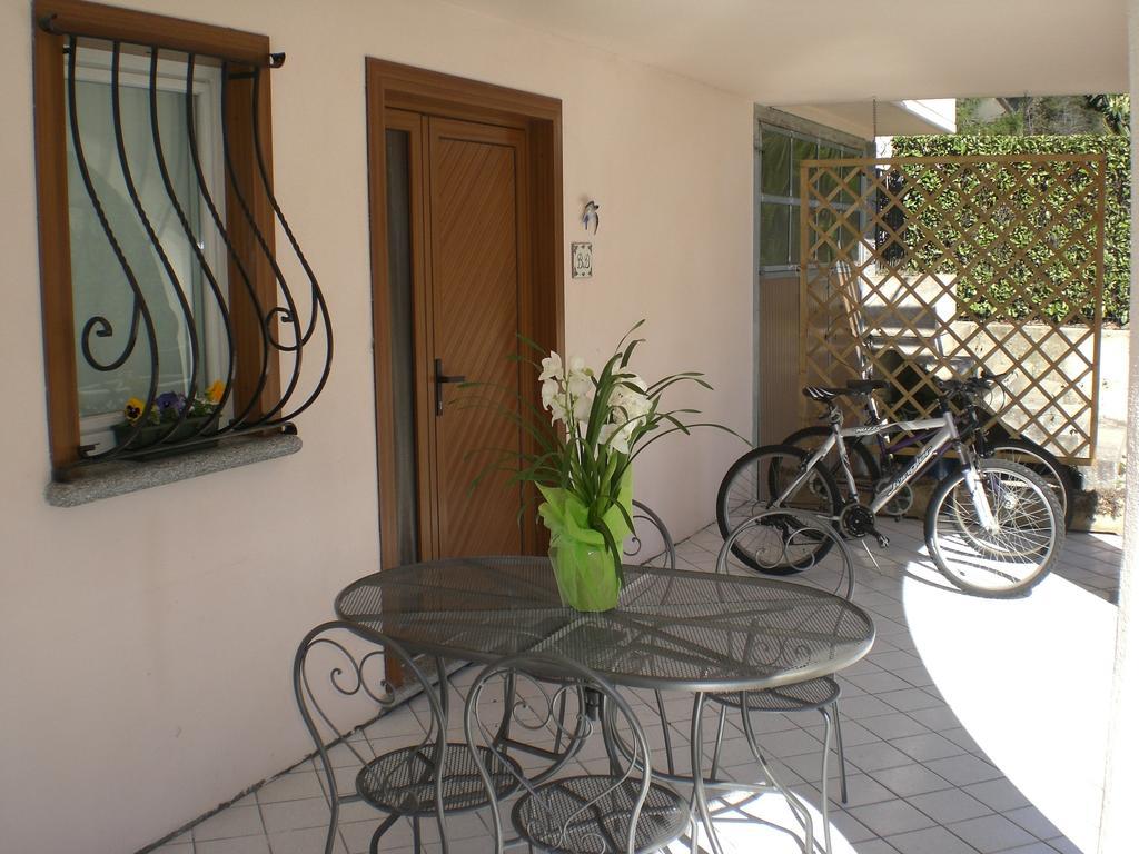 B&B Cav Rondinella Chiavenna Bagian luar foto