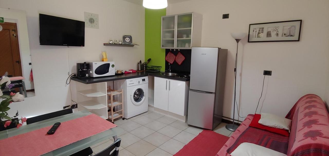 B&B Cav Rondinella Chiavenna Bagian luar foto